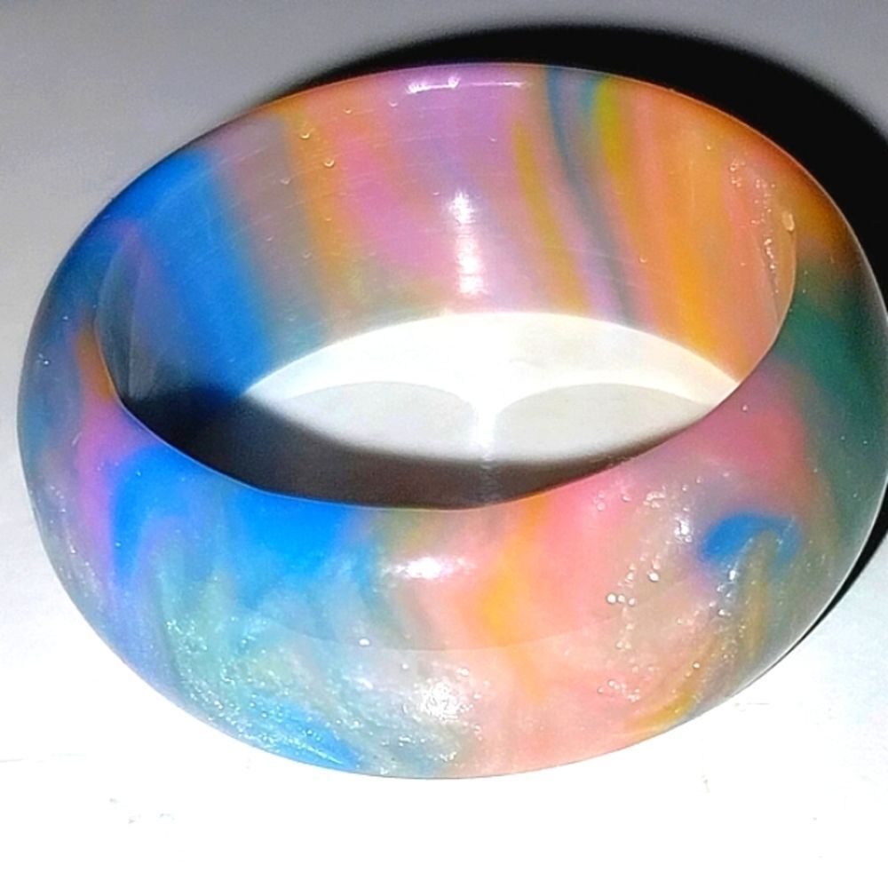Multicolor Resin Bangle ring sz 8